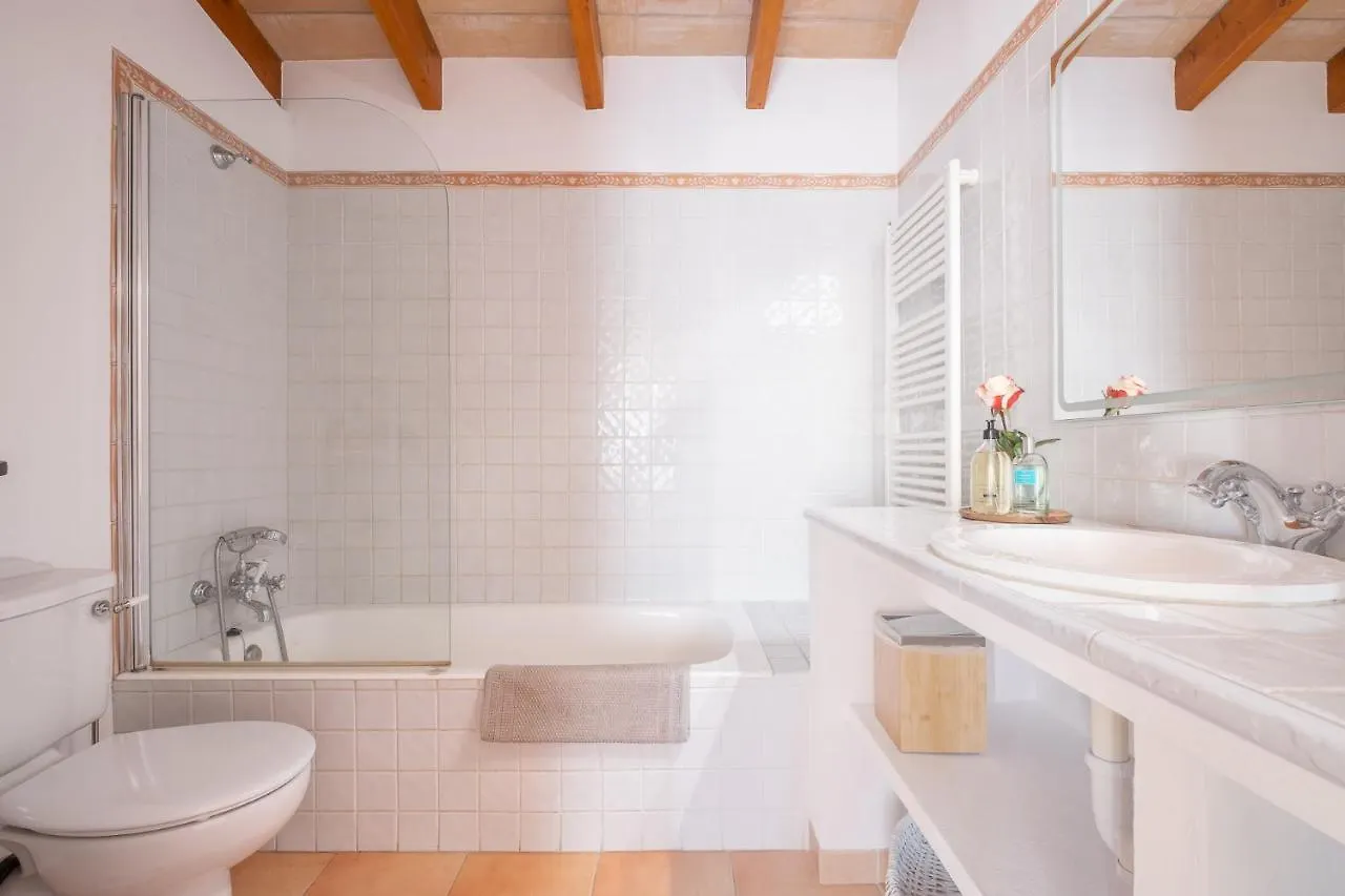 펜션 Townhouse Can Neri By Sunvillas Mallorca 포엔샤